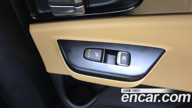 Kia Carnival (IV) Diesel 9-Seater Prestige 2023 — фото 19