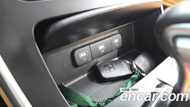 Kia Carnival (IV) Diesel 9-Seater Prestige 2023 — фото 31