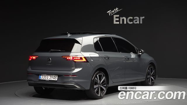 Volkswagen Golf (VIII) 2.0 TDI Prestige 2025 — фото 2