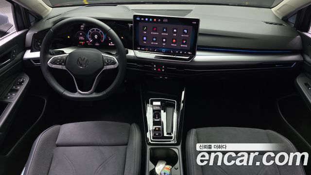 Volkswagen Golf (VIII) 2.0 TDI Prestige 2025 — фото 7