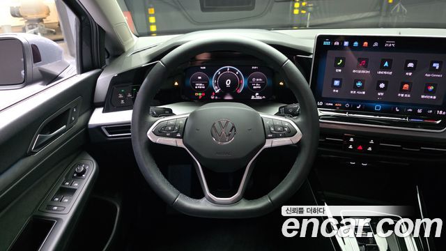 Volkswagen Golf (VIII) 2.0 TDI Prestige 2025 — фото 13