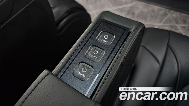Kia Carnival (IV) Gasoline 9-Seater Hi Limousine (7-seater Limousine(Special vehicle) 2026 — фото 44