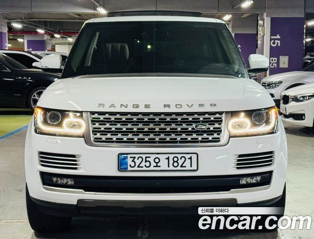 Land Rover Range Rover (IV) 4.4 SDV8 Vogue SE DIESEL 2016 — фото 3