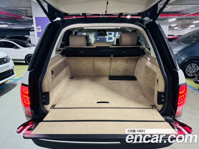 Land Rover Range Rover (IV) 4.4 SDV8 Vogue SE DIESEL 2016 — фото 5