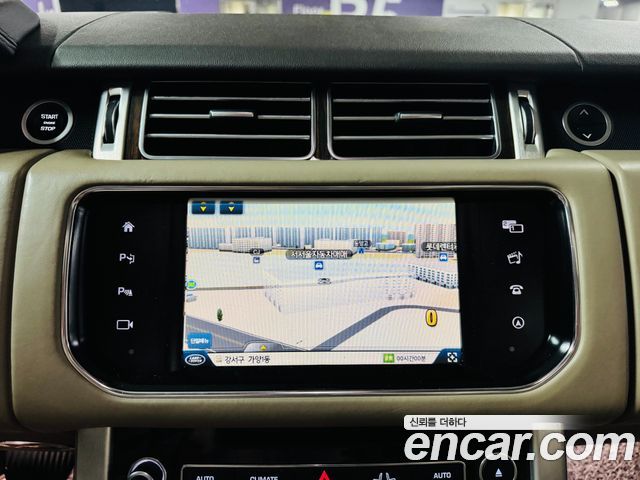 Land Rover Range Rover (IV) 4.4 SDV8 Vogue SE DIESEL 2016 — фото 19