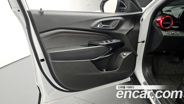 Chevrolet Trax Crossover 1.2 RS 2025 — фото 24