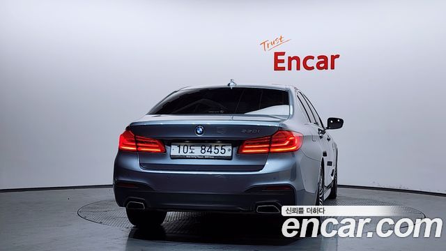 BMW 5 Series (G30) 530i M Sport Package Plus 2019 — фото 4