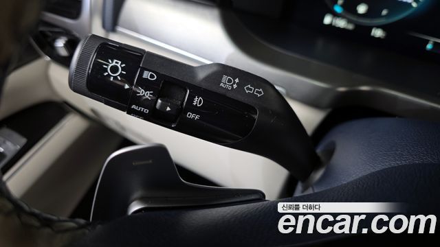 Kia Sorento (IV) HEV 1.6 2WD Signature 2023 — фото 11