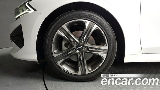 Kia K5 (III) 2.0 Noblesse 2023 — фото 5