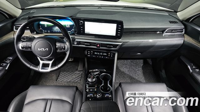 Kia K5 (III) 2.0 Noblesse 2023 — фото 7