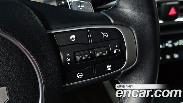 Kia K5 (III) 2.0 Noblesse 2023 — фото 13
