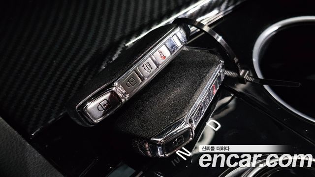 Kia K5 (III) 2.0 Noblesse 2023 — фото 20