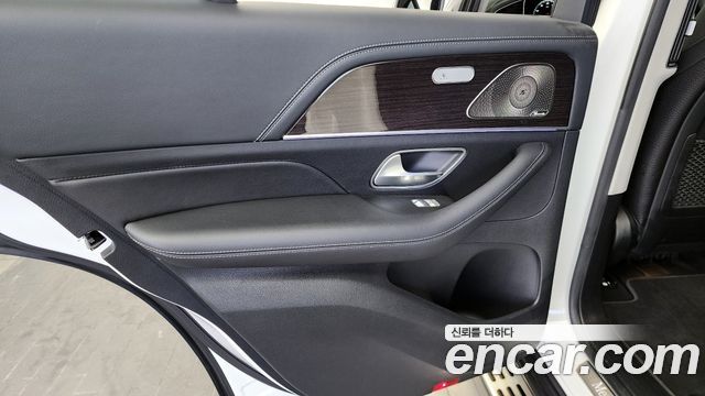 Mercedes-Benz GLE-Class (W167) GLE350e 4MATIC 2022 — фото 31