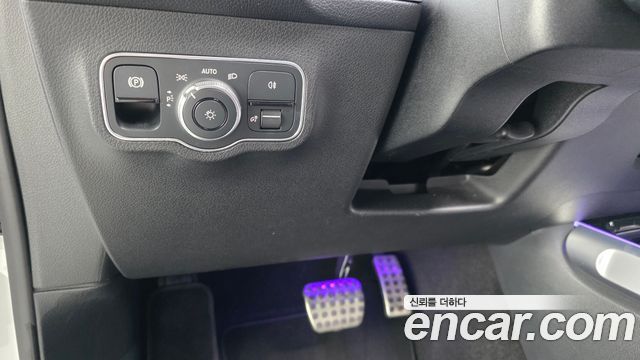 Mercedes-Benz GLB-Class (X247) GLB250 4MATIC 2023 — фото 18