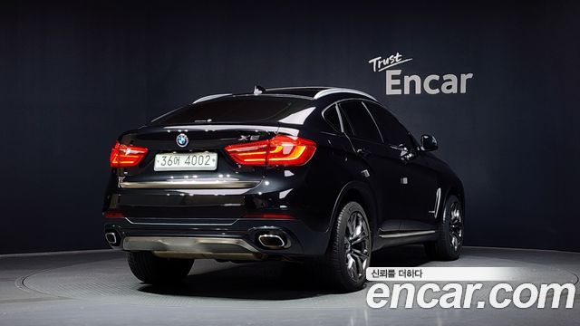 BMW X6 (F16) xDrive 40d 2017 — фото 2