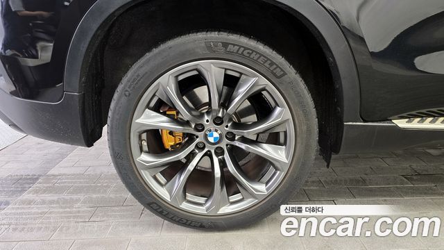 BMW X6 (F16) xDrive 40d 2017 — фото 5
