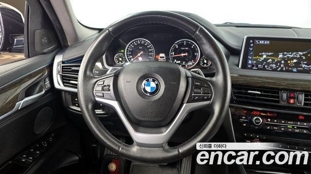 BMW X6 (F16) xDrive 40d 2017 — фото 13