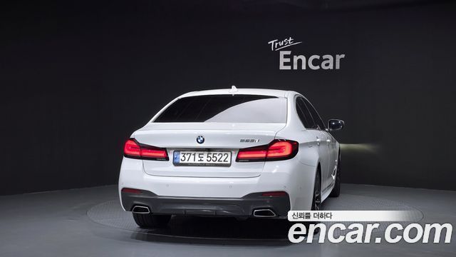 BMW 5 Series (G30) 523d M Sport 2021 — фото 4