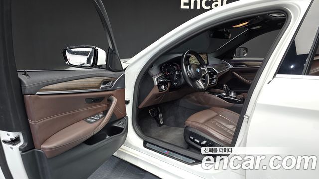 BMW 5 Series (G30) 523d M Sport 2021 — фото 10