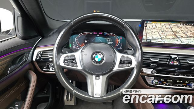 BMW 5 Series (G30) 523d M Sport 2021 — фото 16