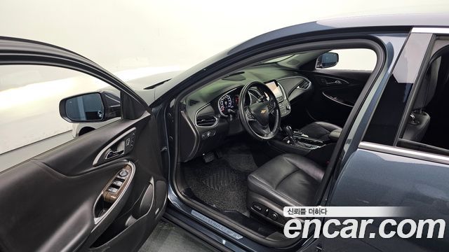 Chevrolet Malibu 2.0 Turbo Premier Special 2019 — фото 10