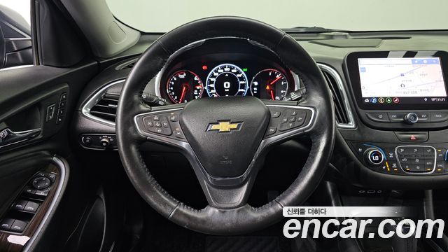 Chevrolet Malibu 2.0 Turbo Premier Special 2019 — фото 14