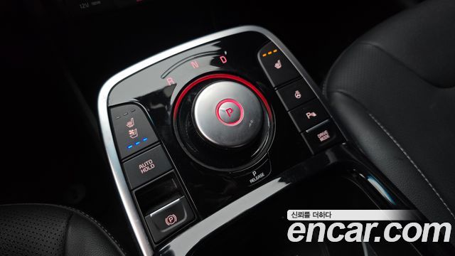 Kia Niro Plus Air 2023 — фото 9