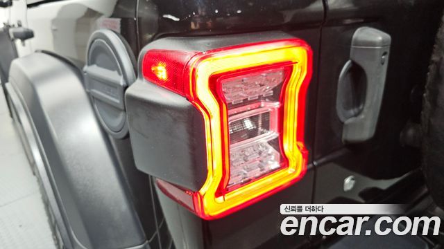 Jeep Wrangler (JL) 2.0 Rubicon 4Door 2018 — фото 29