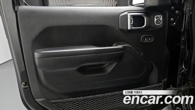 Jeep Wrangler (JL) 2.0 Rubicon 4Door 2018 — фото 30