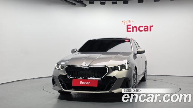 BMW 5 Series (G60) 520i Special Edition 2026 — фото 3