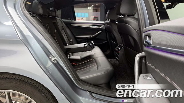 BMW 5 Series (G30) 520d M Sport Special Edition 2018 — фото 11