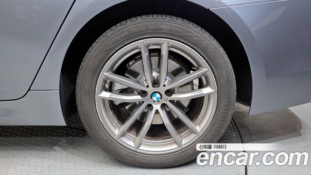 BMW 5 Series (G30) 520d M Sport Special Edition 2018 — фото 21