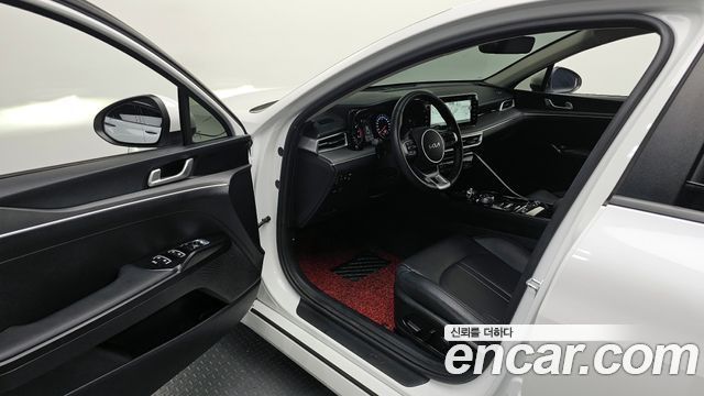 Kia K5 (III) 2.0 Prestige 2022 — фото 10