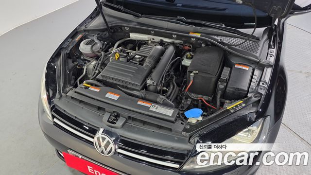 Volkswagen Golf (VII) 1.4 TSI Premium 2016 — фото 6