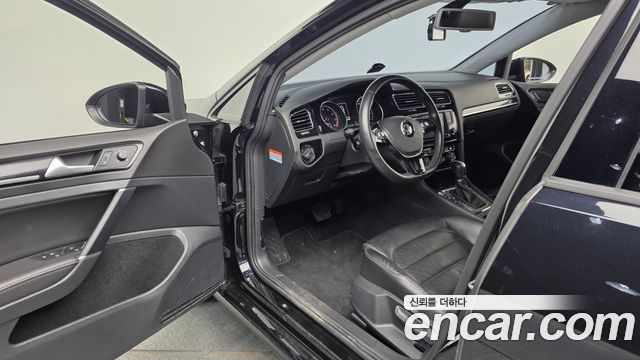 Volkswagen Golf (VII) 1.4 TSI Premium 2016 — фото 10