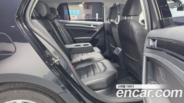 Volkswagen Golf (VII) 1.4 TSI Premium 2016 — фото 12