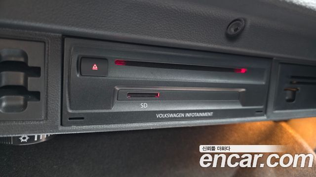 Volkswagen Golf (VII) 1.4 TSI Premium 2016 — фото 18