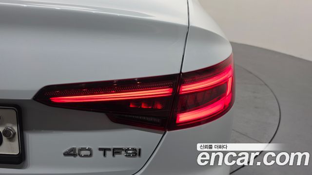 Audi A4 (B9) 40 TFSI Premium 2019 — фото 23