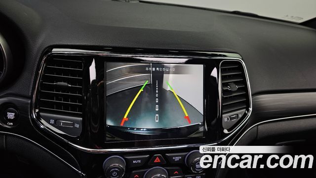 Jeep Grand Cherokee 3.6 Limited WK2 2021 — фото 15
