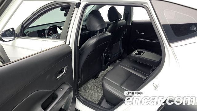 Hyundai Kona (SX2) Gasoline 1.6 Turbo 2WD Premium 2024 — фото 11