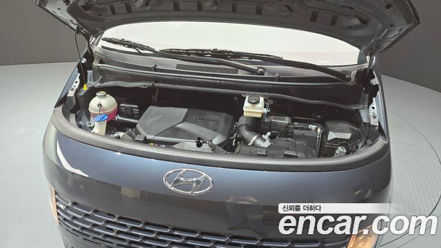 Hyundai Staria Cargo 5-Seater Modern 2022 — фото 6