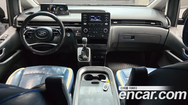 Hyundai Staria Cargo 5-Seater Modern 2022 — фото 7