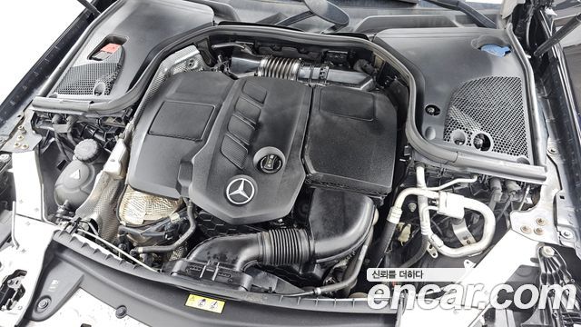 Mercedes-Benz E-Class (W213) E220d 4MATIC Exclusive 2020 — фото 6