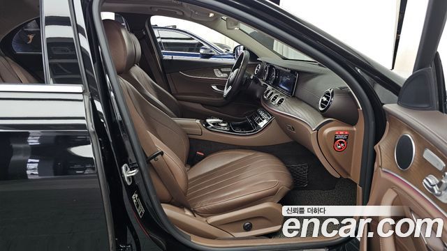 Mercedes-Benz E-Class (W213) E220d 4MATIC Exclusive 2020 — фото 11