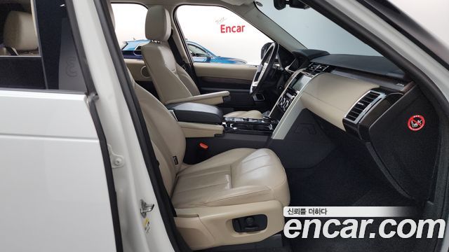 Land Rover Discovery 5 3.0 SD6 HSE 2019 — фото 26