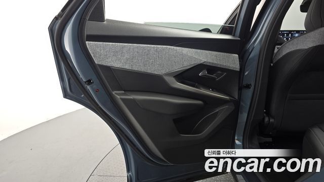 Peugeot 3008 (III) 1.2 HYbrid Allure 2025 — фото 31