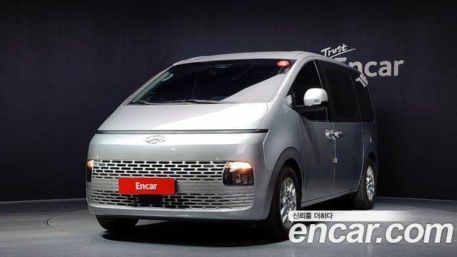Hyundai Staria L3.5 Tourer 11-Seater Modern 2022 — фото 1
