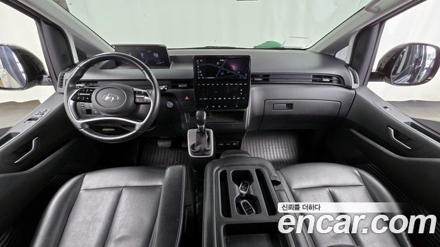 Hyundai Staria L3.5 Tourer 11-Seater Modern 2022 — фото 7