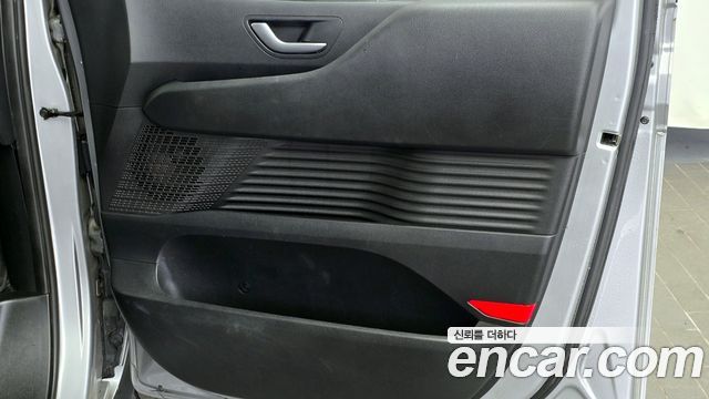 Hyundai Staria L3.5 Tourer 11-Seater Modern 2022 — фото 25