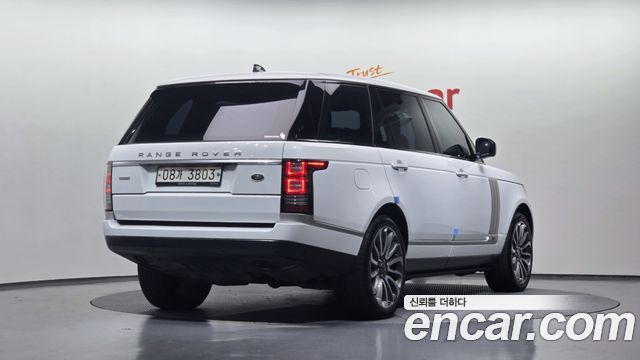 Land Rover Range Rover (IV) 4.4 SDV8 AB LWB DIESEL 2017 — фото 2
